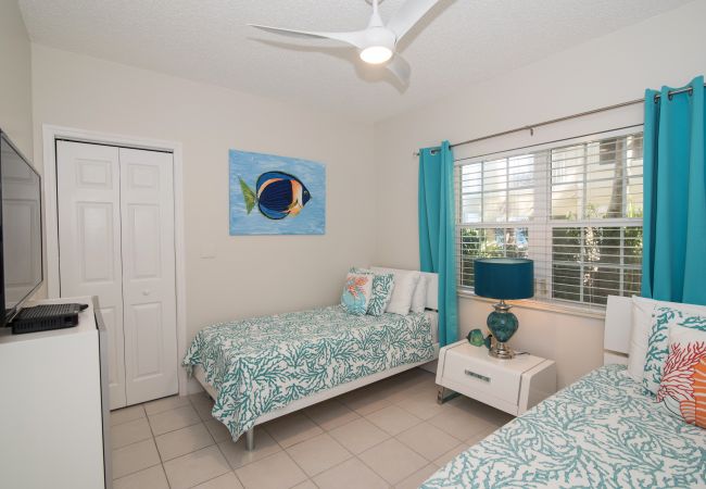 Residence in Seven Mile Beach - Regal Beach Club #614