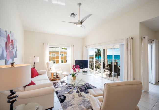 Residence in Seven Mile Beach - Regal Beach Club #633