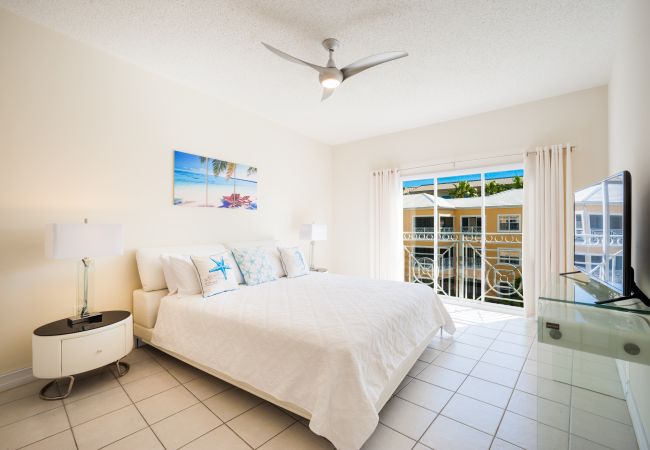 Residence in Seven Mile Beach - Regal Beach Club #633