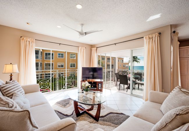 Residence in Seven Mile Beach - Regal Beach Club #622