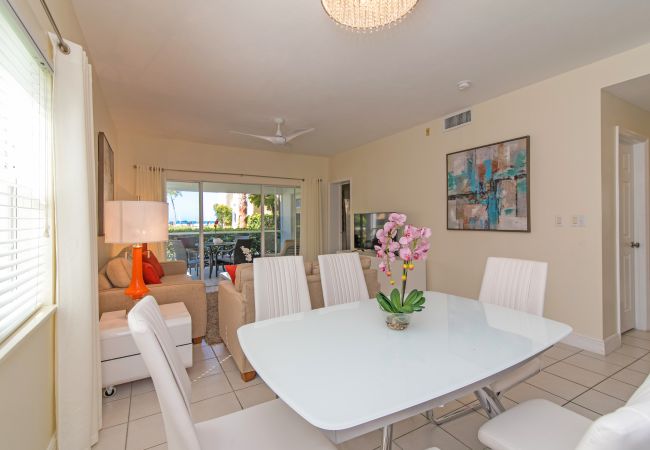 Residence in Seven Mile Beach - Regal Beach Club #513